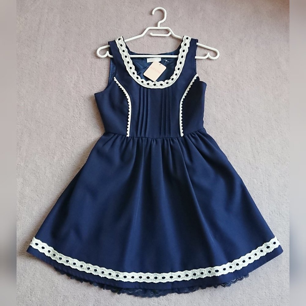 Liz Lisa - Navy Blue Crochet Detail and Lace Trim Sleeveless Dress - Picture 2 of 16